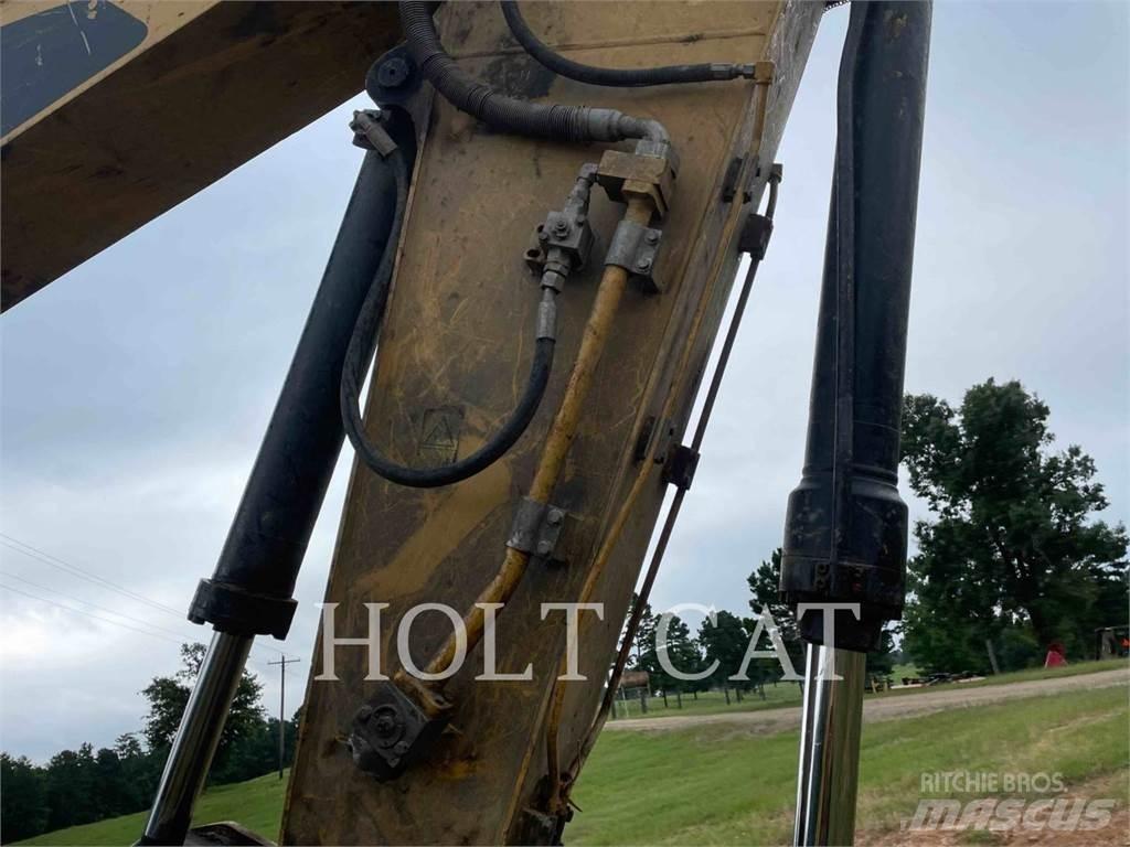 CAT 326FL Pásové rýpadlá
