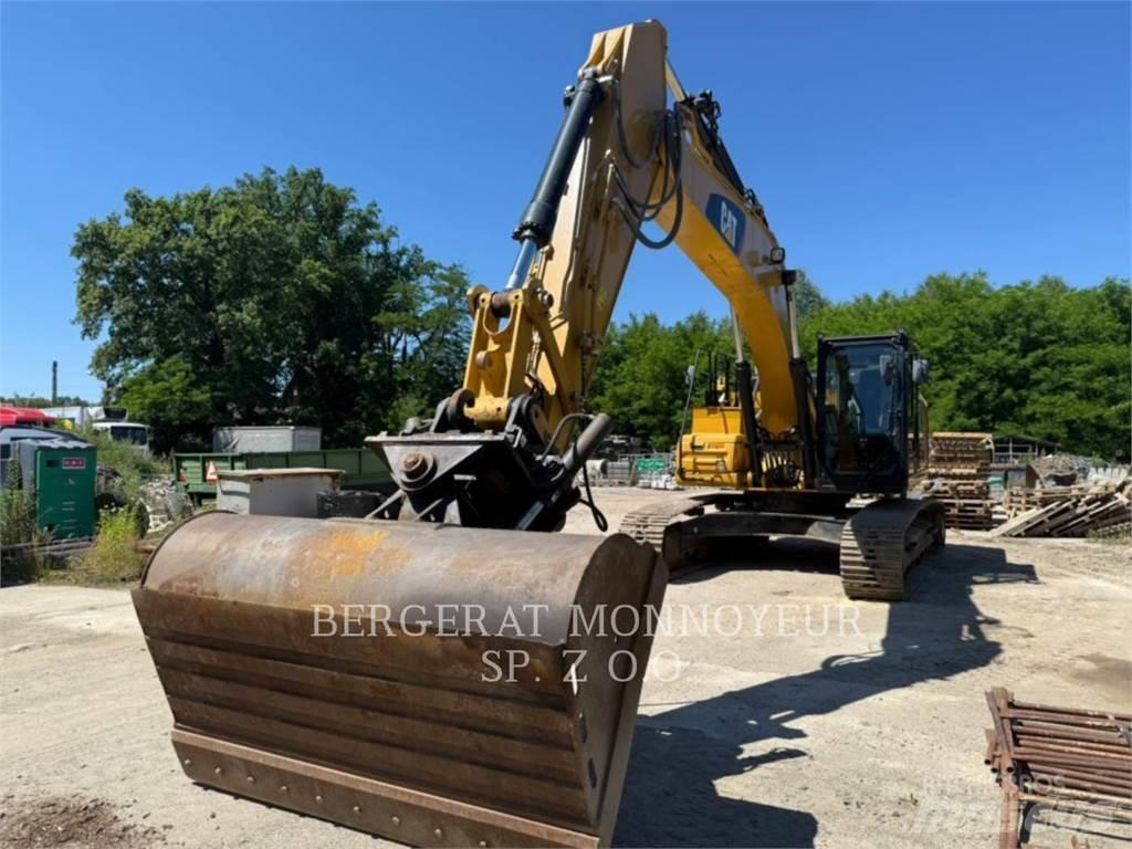 CAT 326FL Pásové rýpadlá