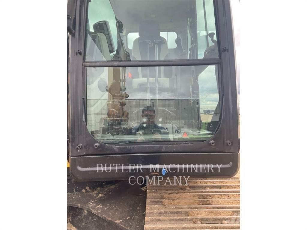 CAT 326FL Pásové rýpadlá