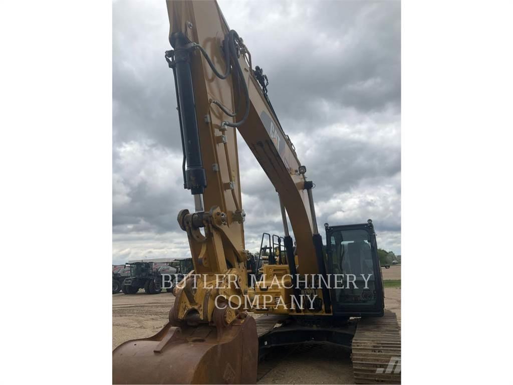 CAT 326FL Pásové rýpadlá