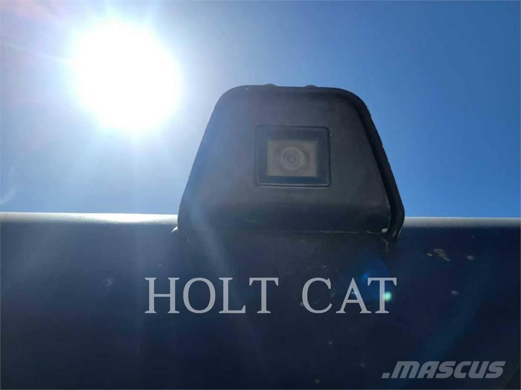 CAT 326FL LRF Pásové rýpadlá