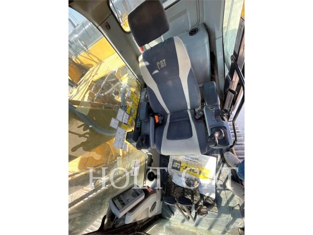 CAT 326FL TC Pásové rýpadlá