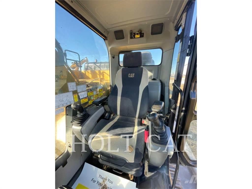 CAT 326FL TC Pásové rýpadlá