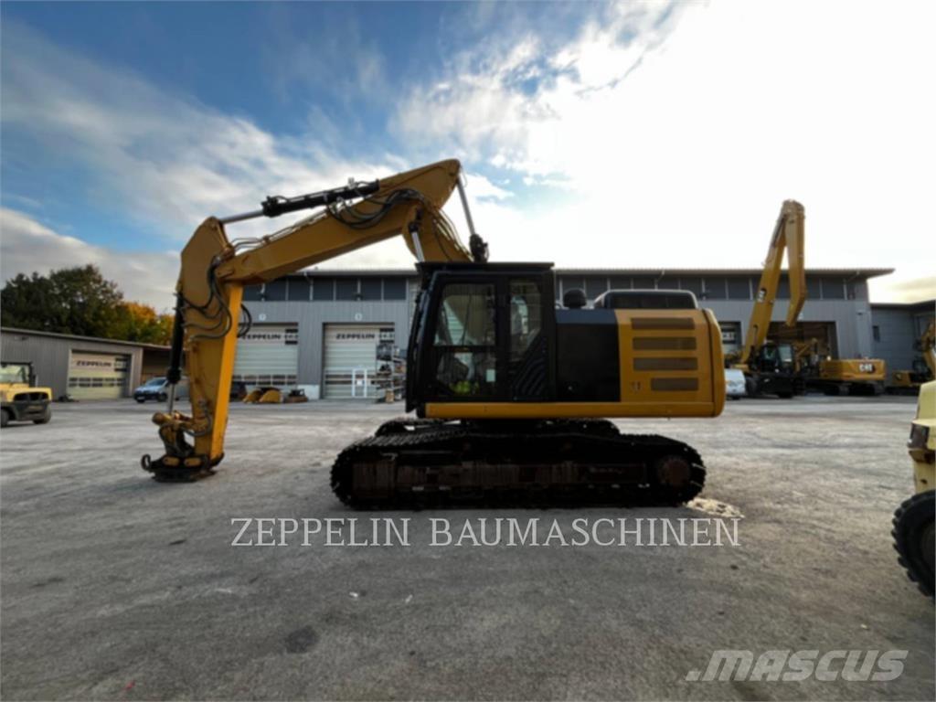 CAT 326FLN Pásové rýpadlá