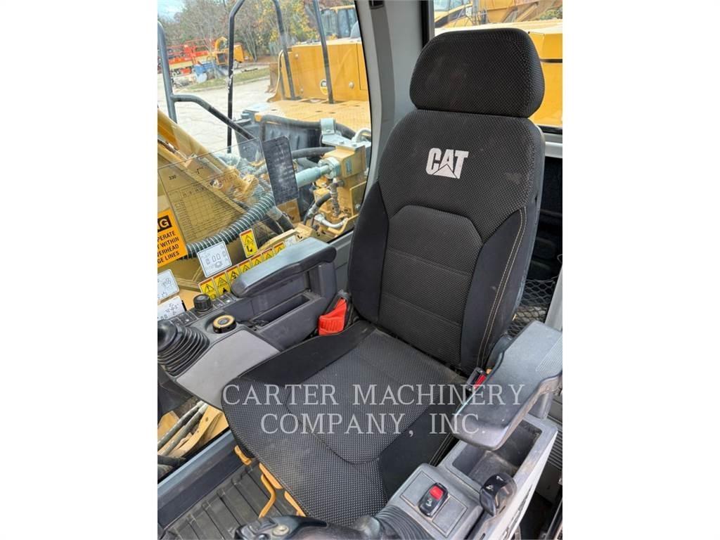 CAT 330 Pásové rýpadlá