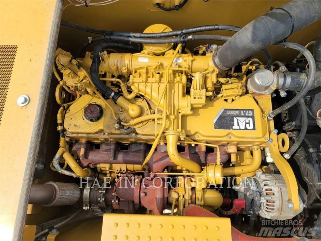 CAT 330-07 Pásové rýpadlá