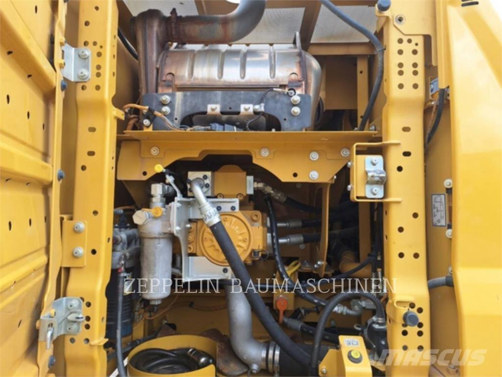 CAT 330-07 Pásové rýpadlá