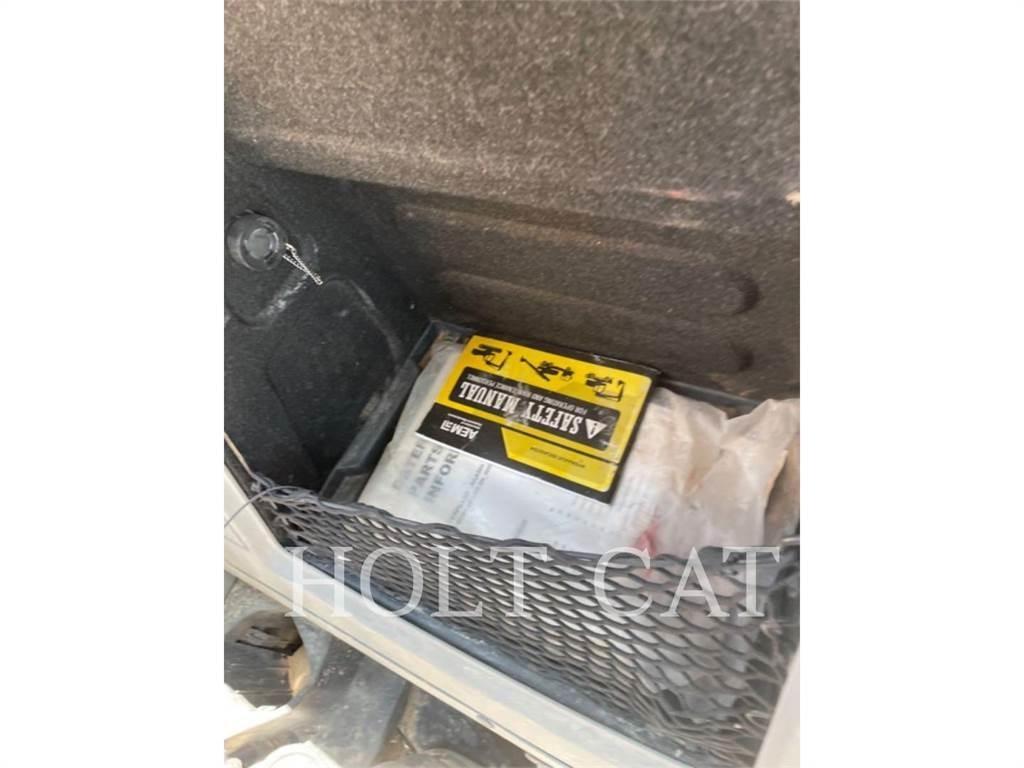 CAT 330 LRF Pásové rýpadlá
