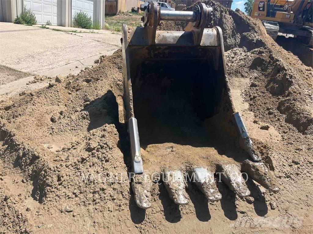 CAT 330 TC Pásové rýpadlá