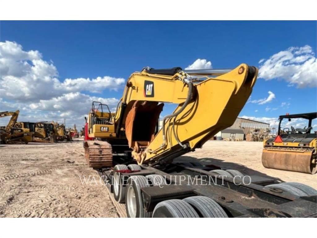 CAT 330 TC Pásové rýpadlá