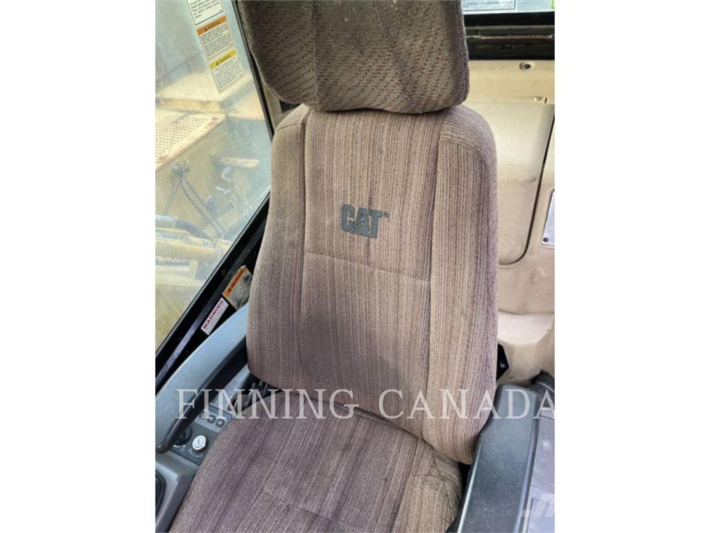 CAT 330B Pásové rýpadlá