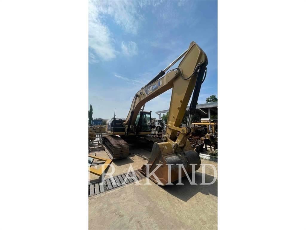 CAT 330D2L Pásové rýpadlá