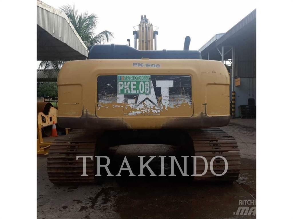 CAT 330D2L Pásové rýpadlá