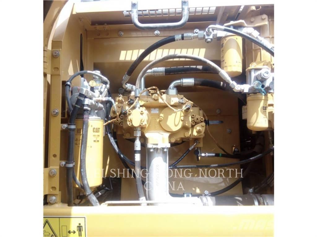 CAT 330D2L Pásové rýpadlá