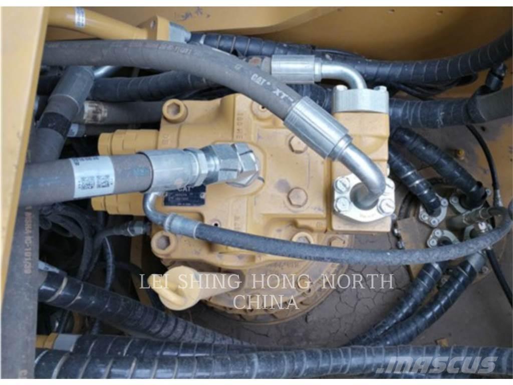 CAT 330D2L Pásové rýpadlá