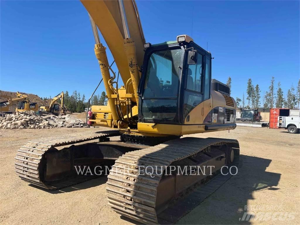 CAT 330DL Pásové rýpadlá