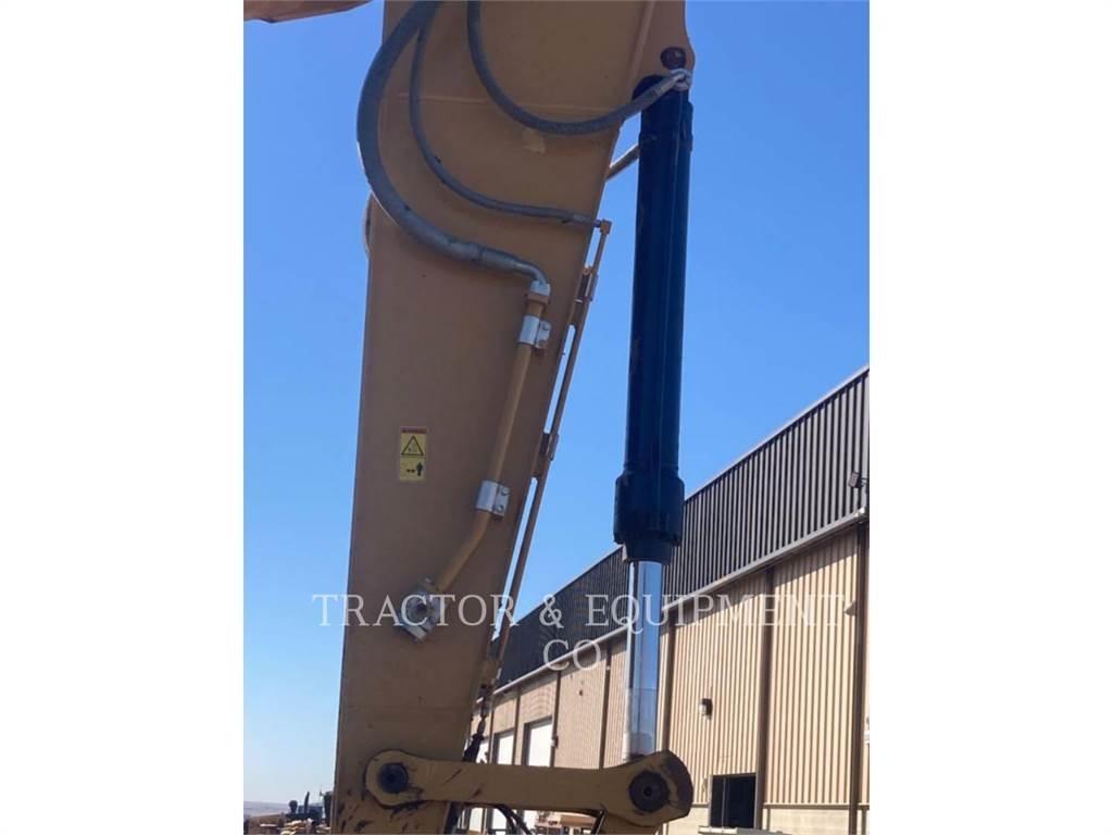 CAT 330F L Pásové rýpadlá