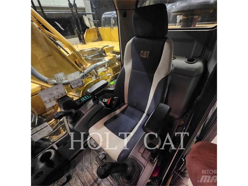 CAT 330FL TC Pásové rýpadlá
