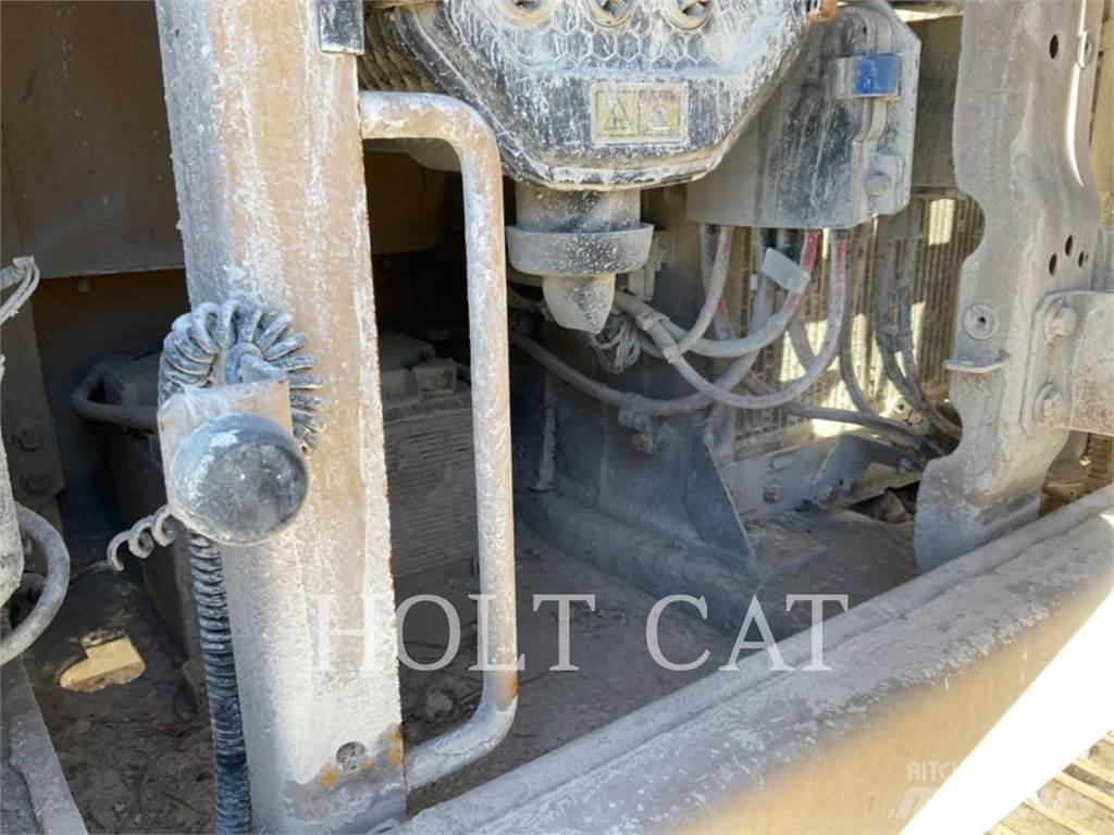 CAT 330GC Pásové rýpadlá
