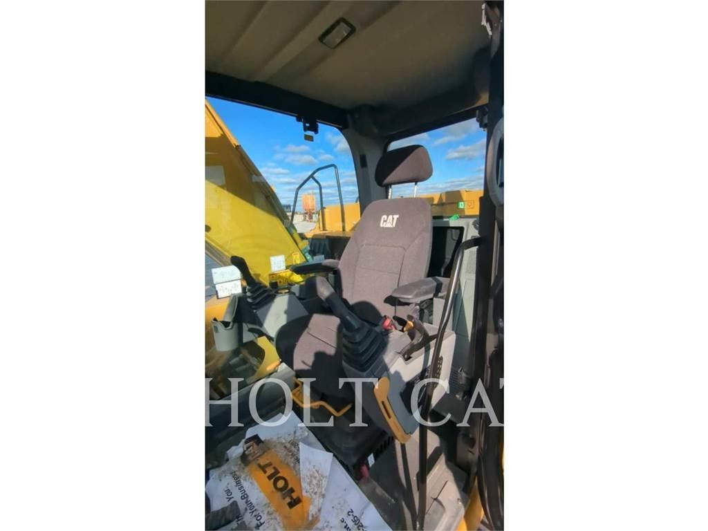 CAT 330GC Pásové rýpadlá