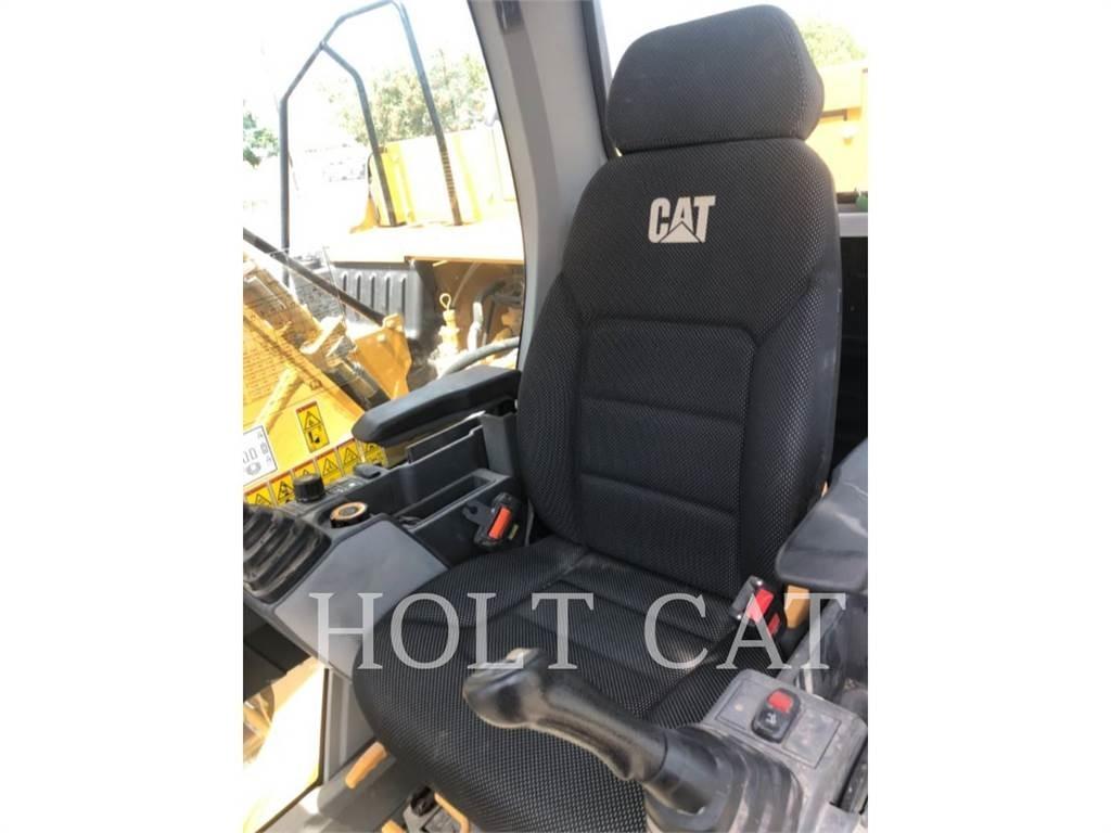 CAT 330GC Pásové rýpadlá