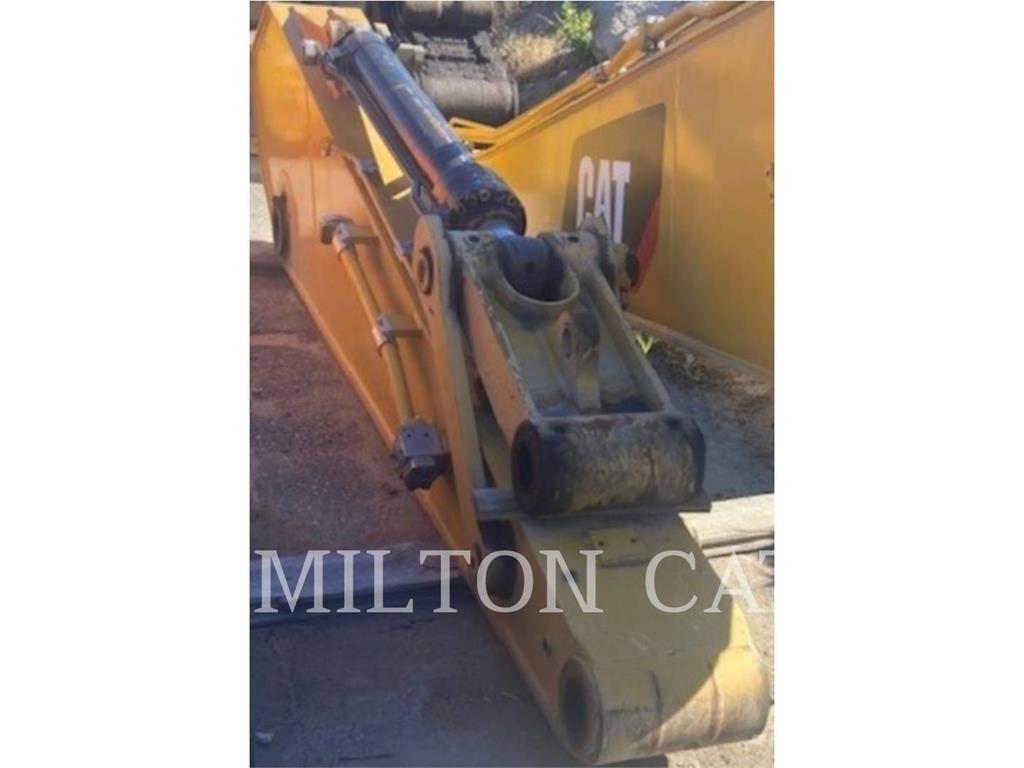 CAT 330GC 106 STICK Kĺbové plošiny