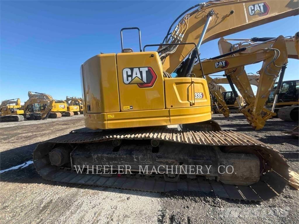 CAT 335 CF Pásové rýpadlá