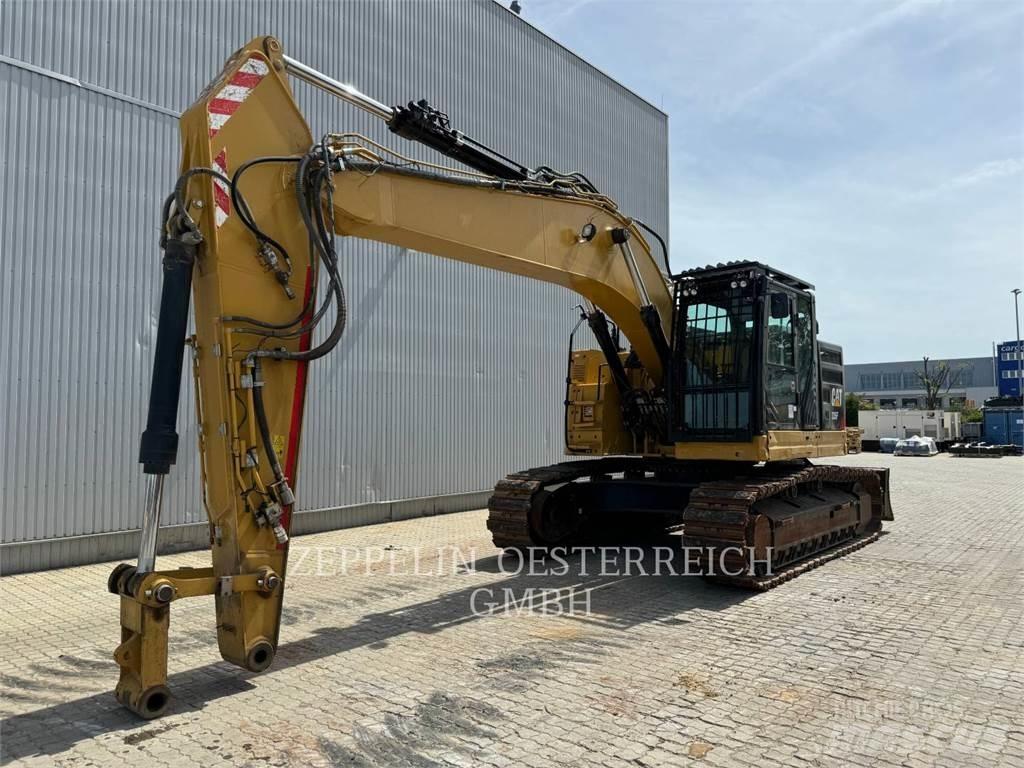 CAT 335FLCR Pásové rýpadlá