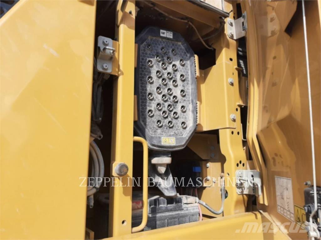 CAT 336-07B Pásové rýpadlá