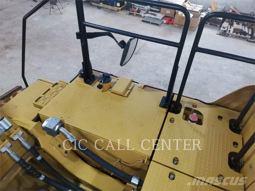 CAT 336-08 Pásové rýpadlá