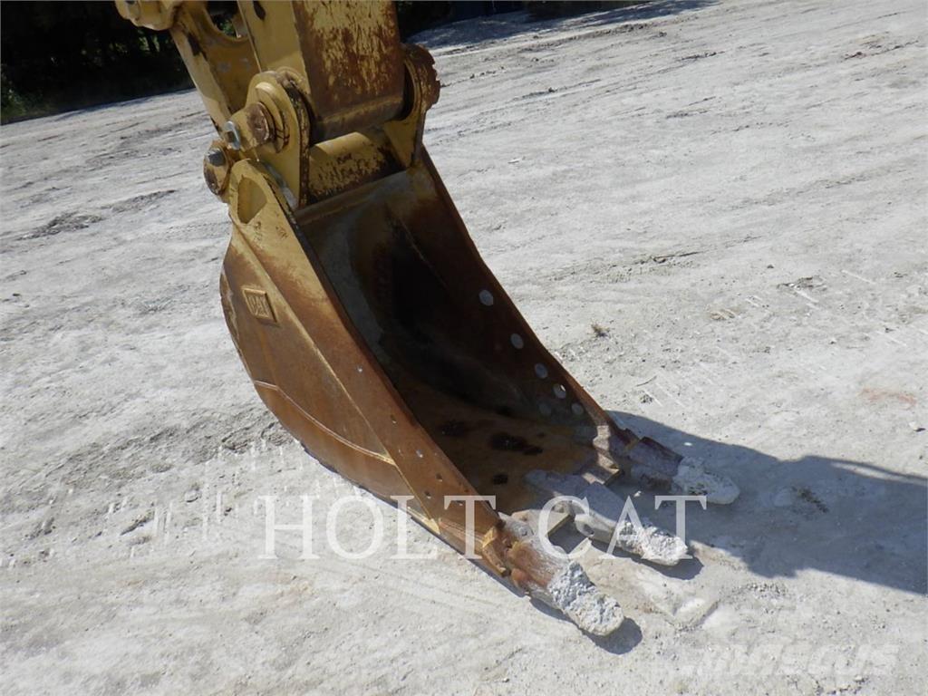 CAT 33607GC Pásové rýpadlá