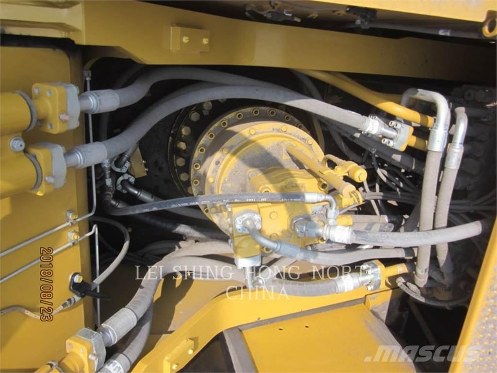 CAT 336D2 Pásové rýpadlá