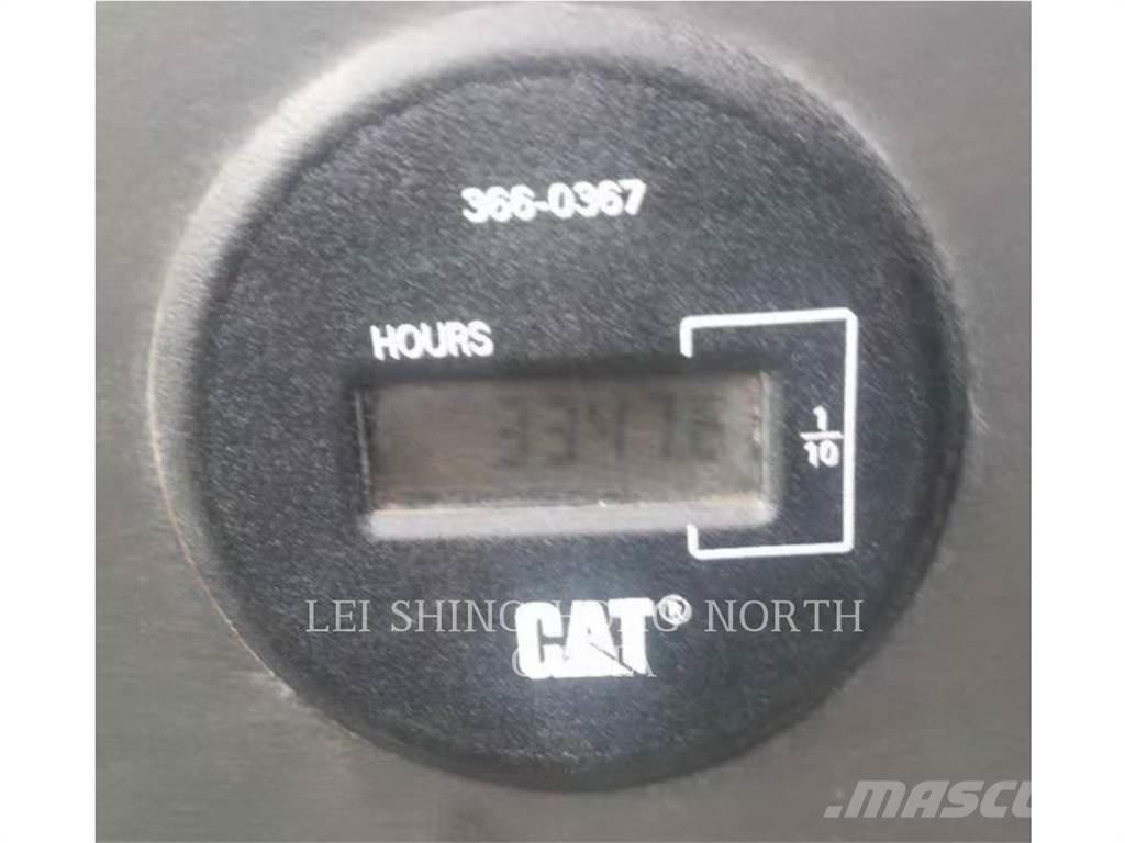 CAT 336D2 Pásové rýpadlá