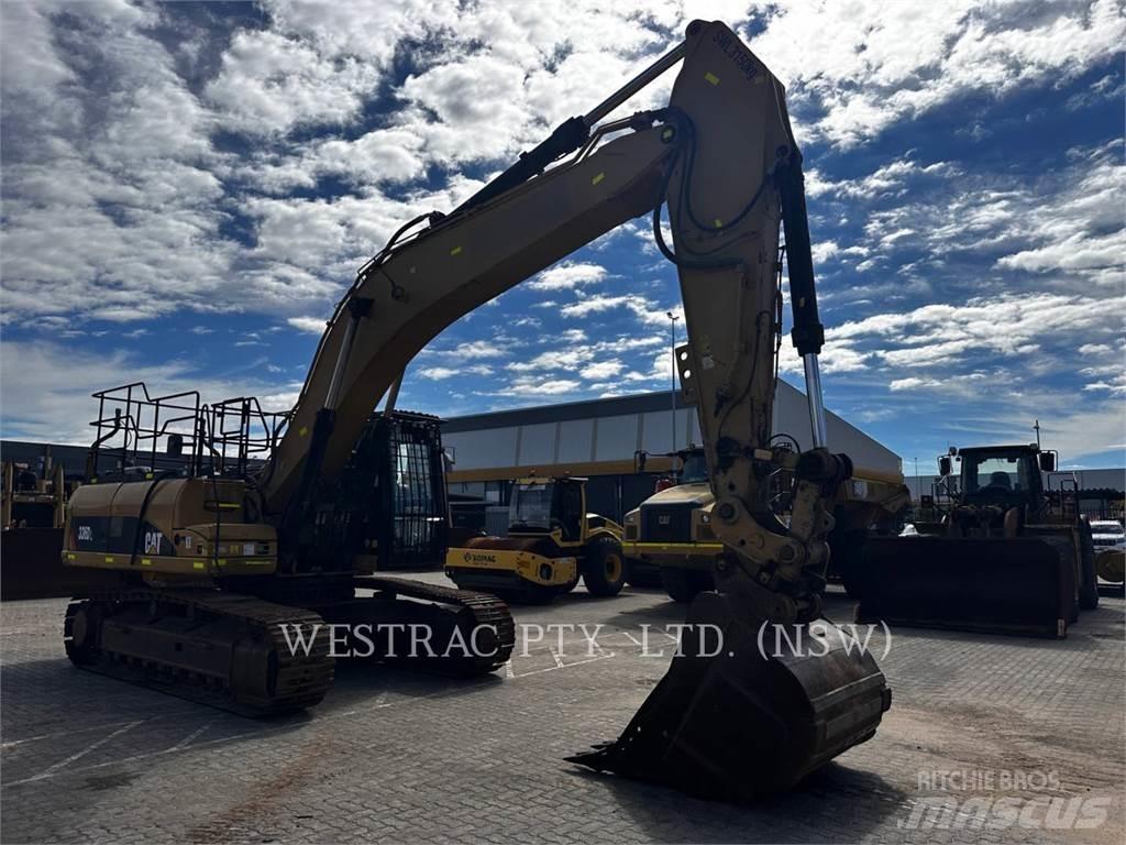 CAT 336DL Pásové rýpadlá