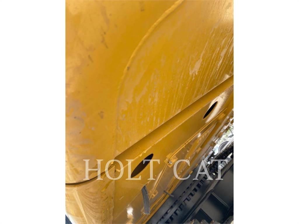 CAT 340 10 TC Pásové rýpadlá