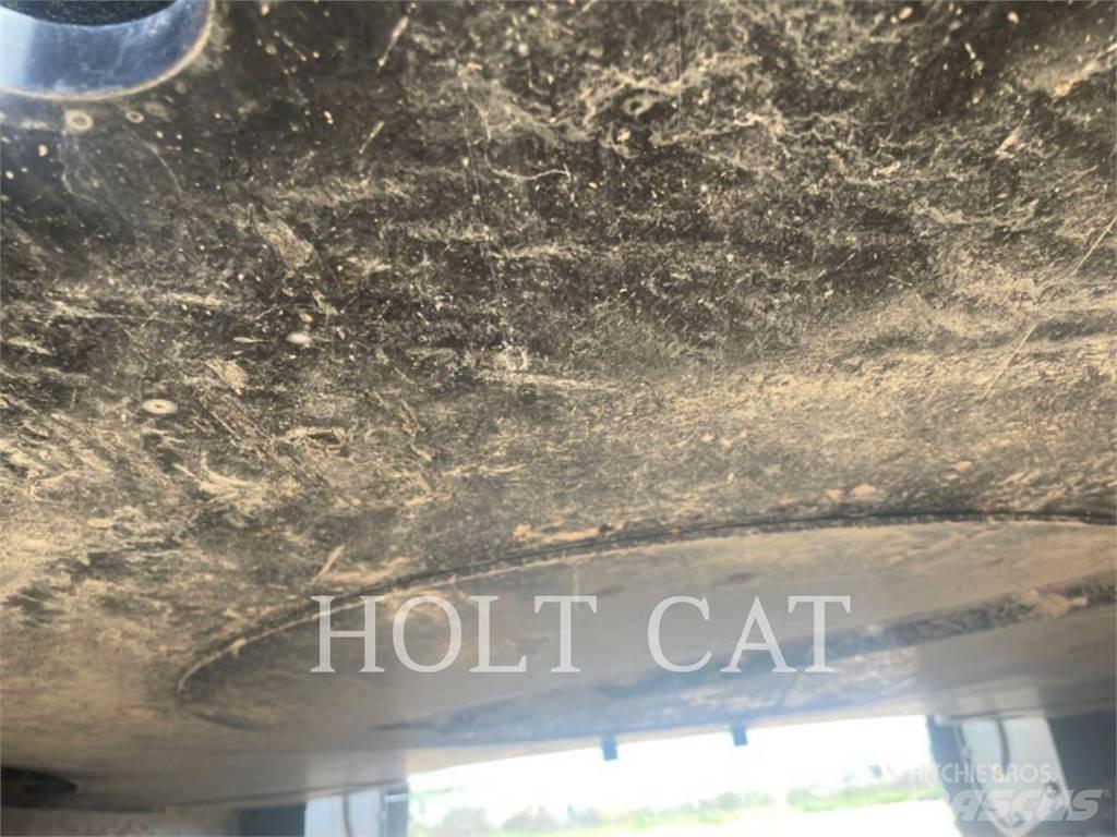 CAT 340 10 TC Pásové rýpadlá