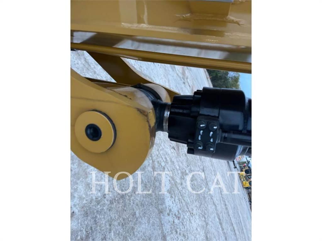 CAT 340 12 TC Pásové rýpadlá