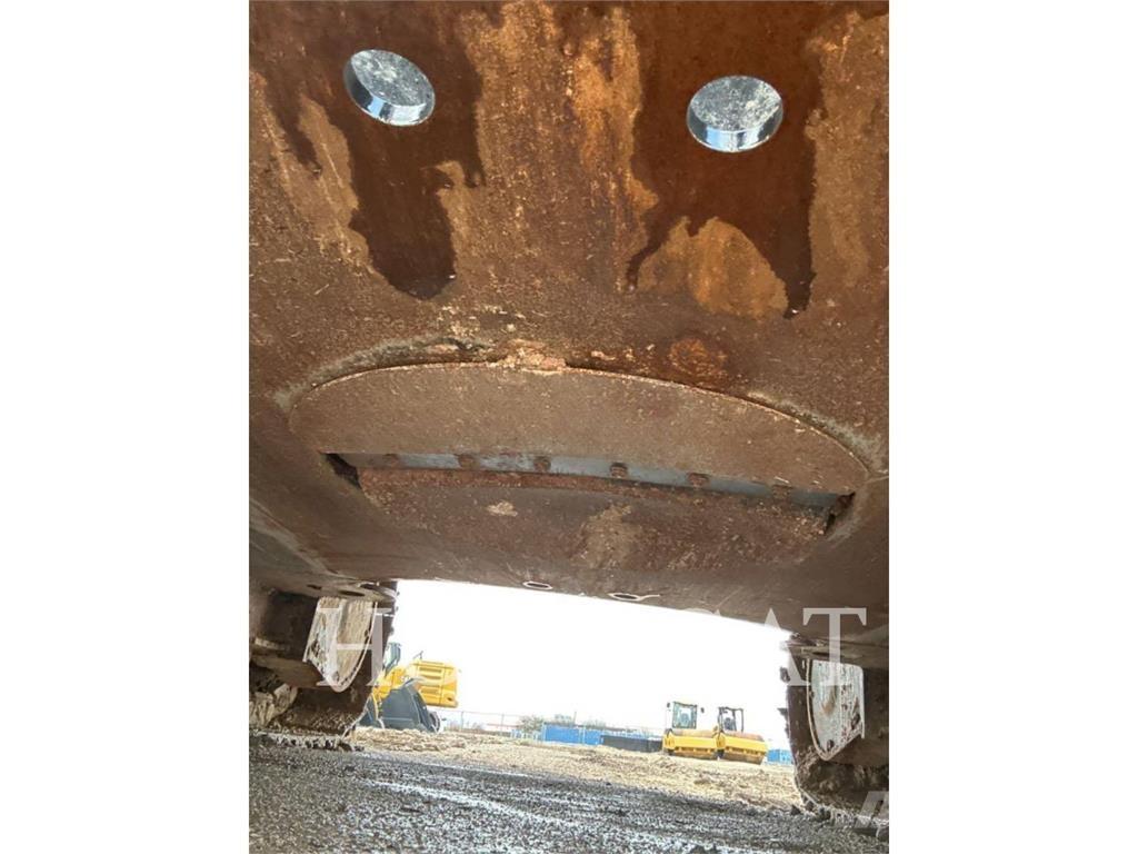 CAT 340 12 TC Pásové rýpadlá