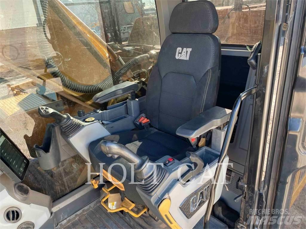 CAT 34008 Pásové rýpadlá
