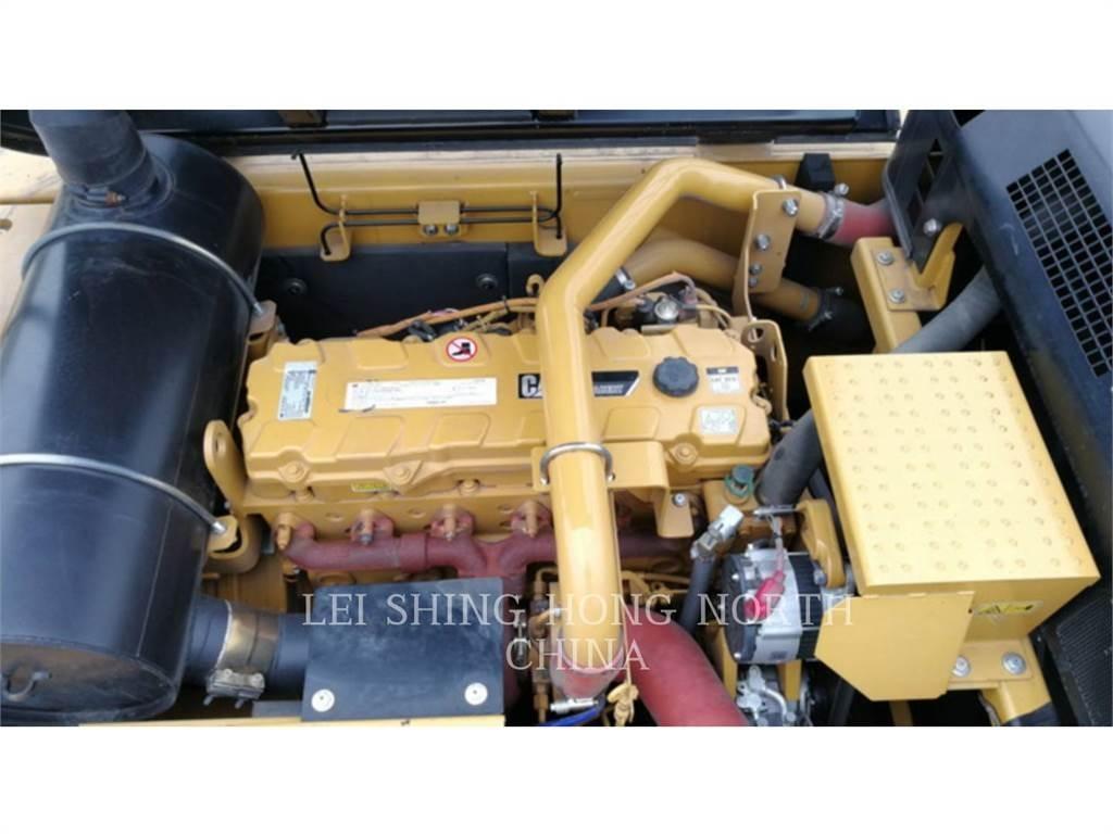 CAT 340D2L Pásové rýpadlá