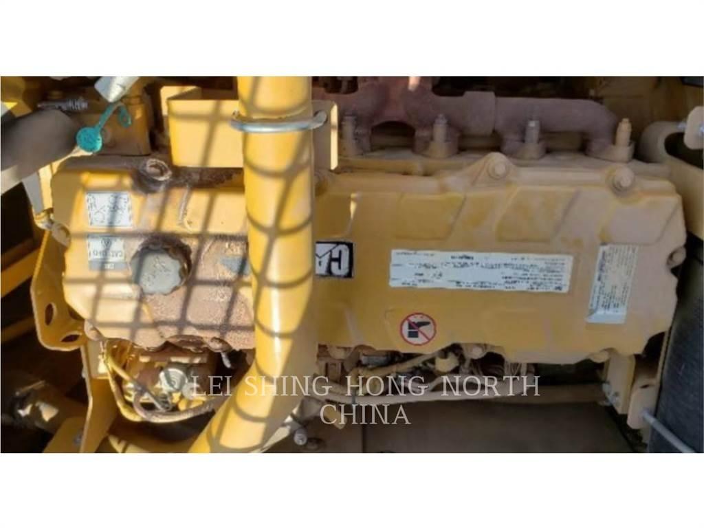 CAT 340D2L Pásové rýpadlá