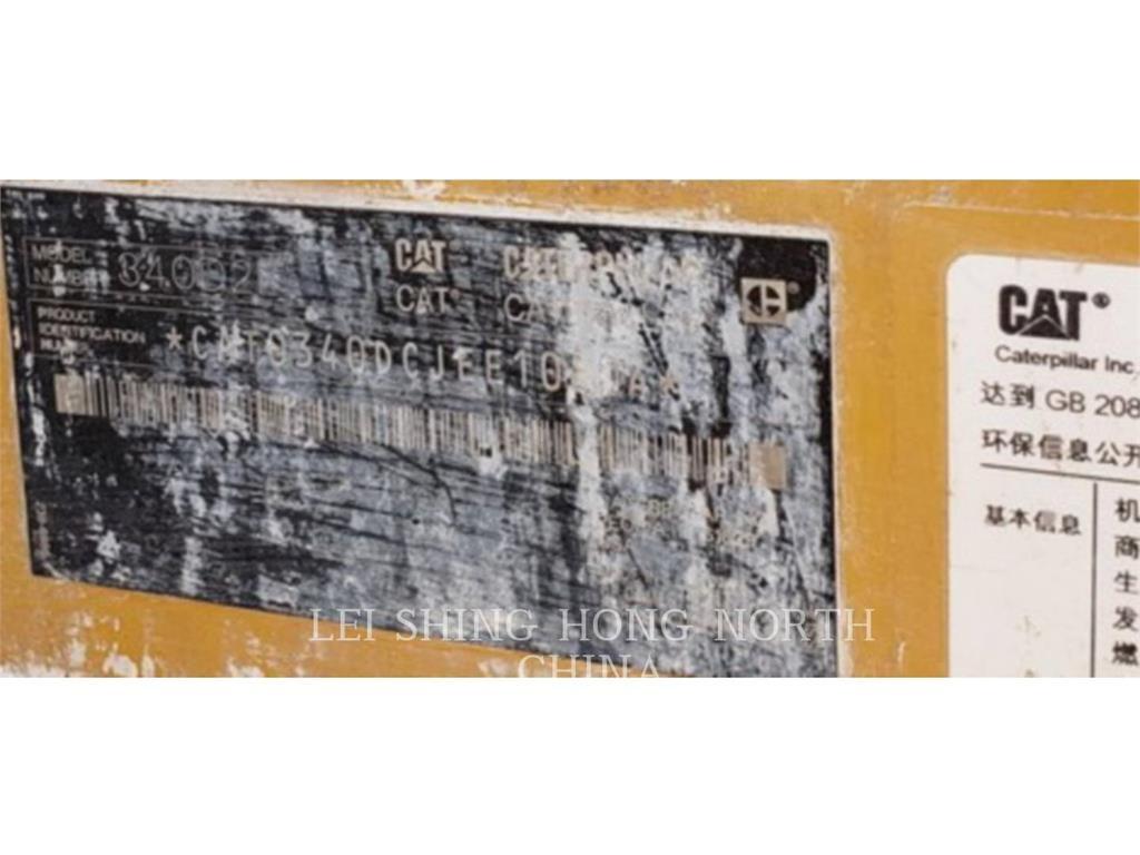 CAT 340D2L Pásové rýpadlá