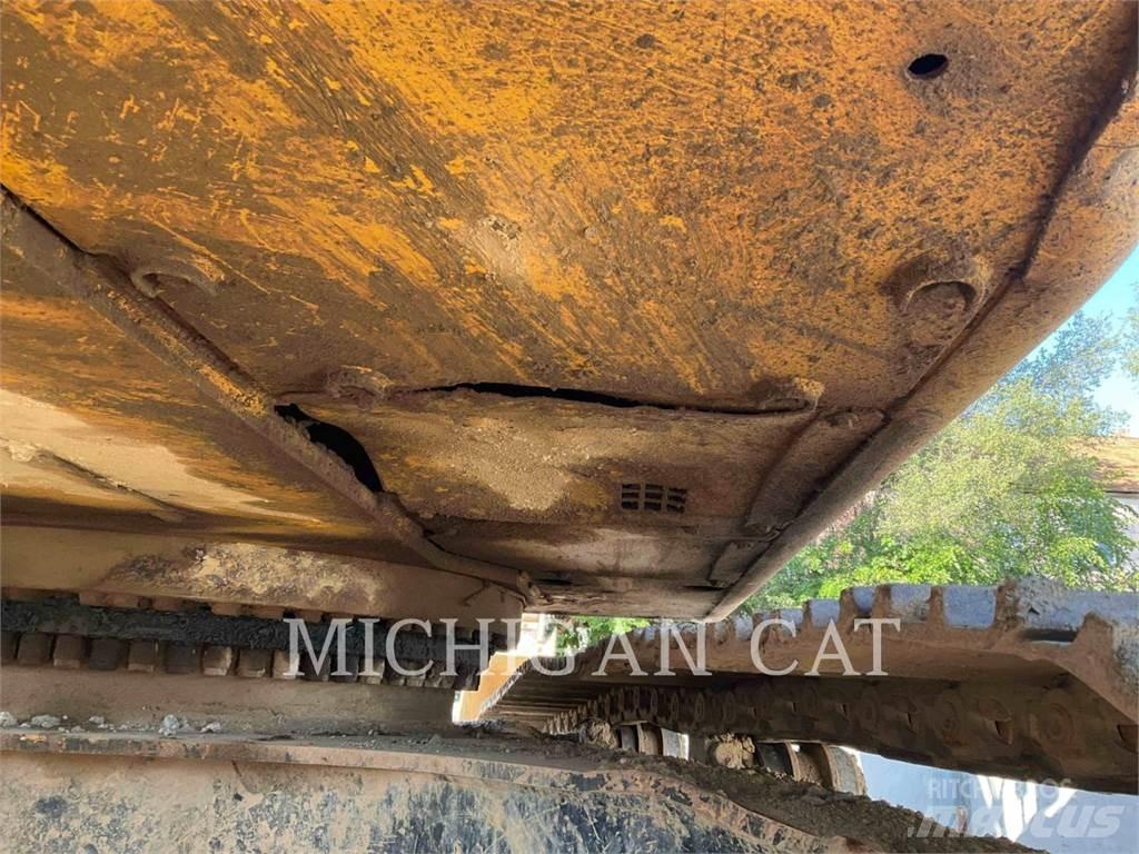 CAT 349FL + Pásové rýpadlá