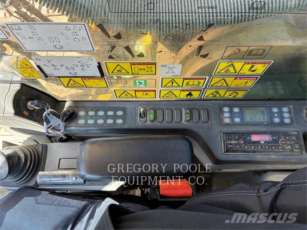 CAT 349FL Pásové rýpadlá