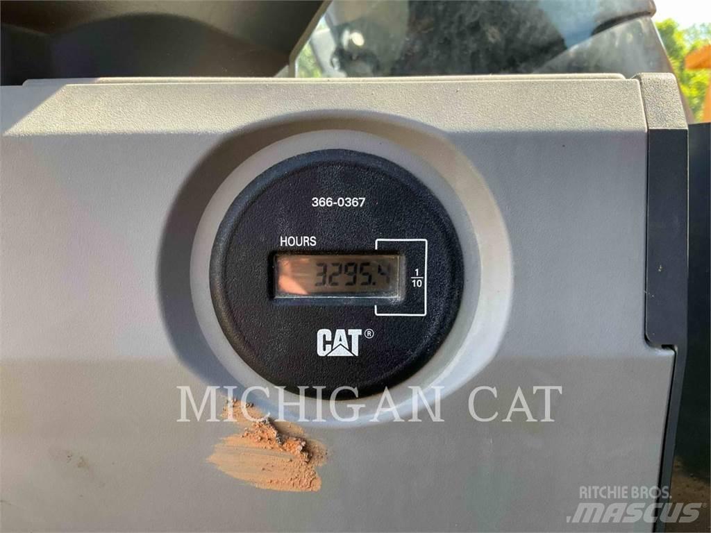 CAT 349FL QZ1+ Pásové rýpadlá