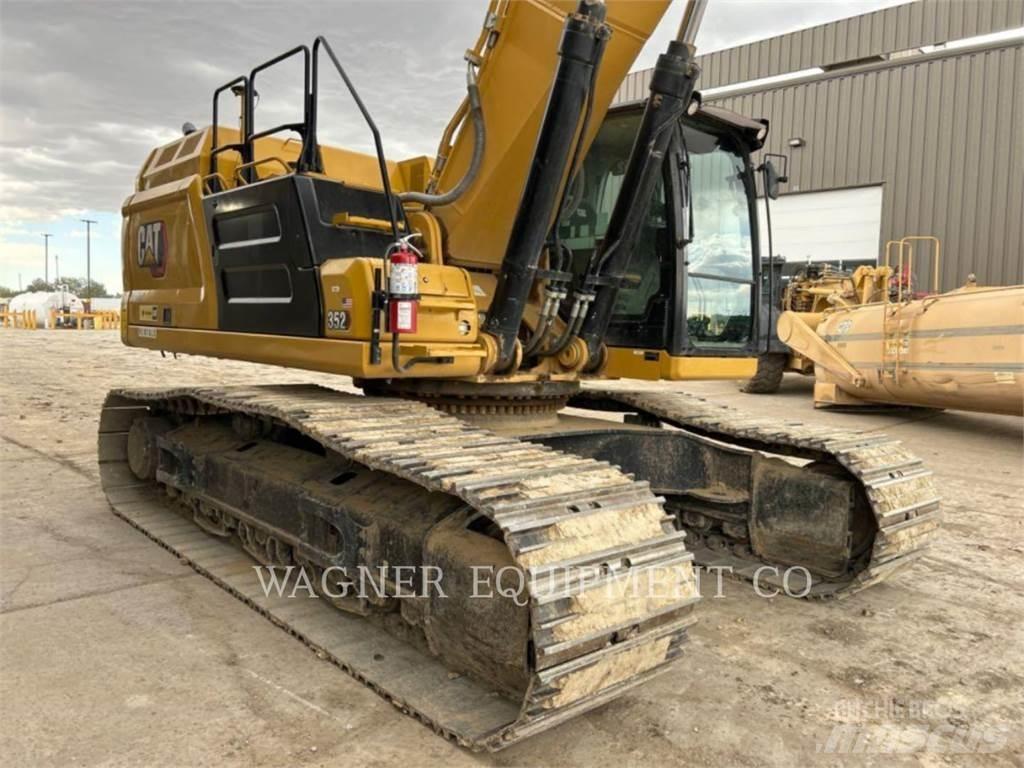 CAT 352 Pásové rýpadlá