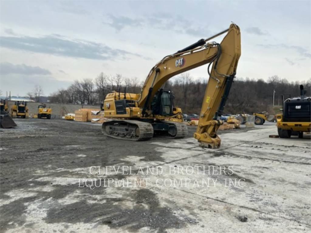 CAT 352 Pásové rýpadlá