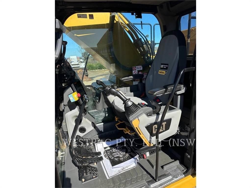 CAT 352-07 Pásové rýpadlá