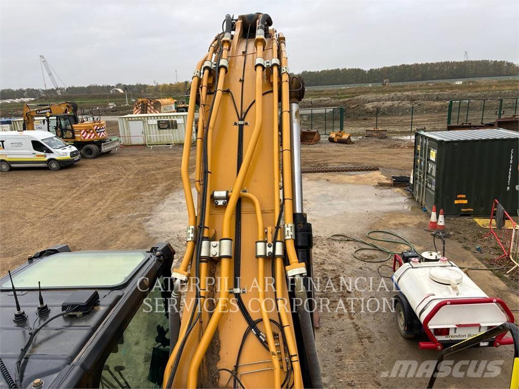 CAT 352-07 Pásové rýpadlá