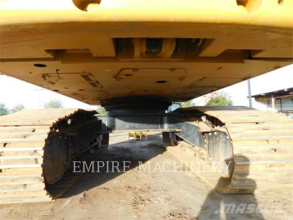 CAT 352-07VG P Pásové rýpadlá